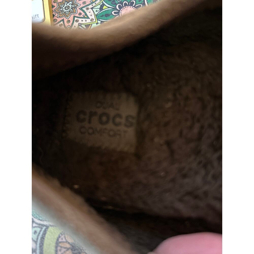 Crocs Dual Comfort Brown Suede and Faux Sherpa Moccasins 9 - Picture 7 of 8